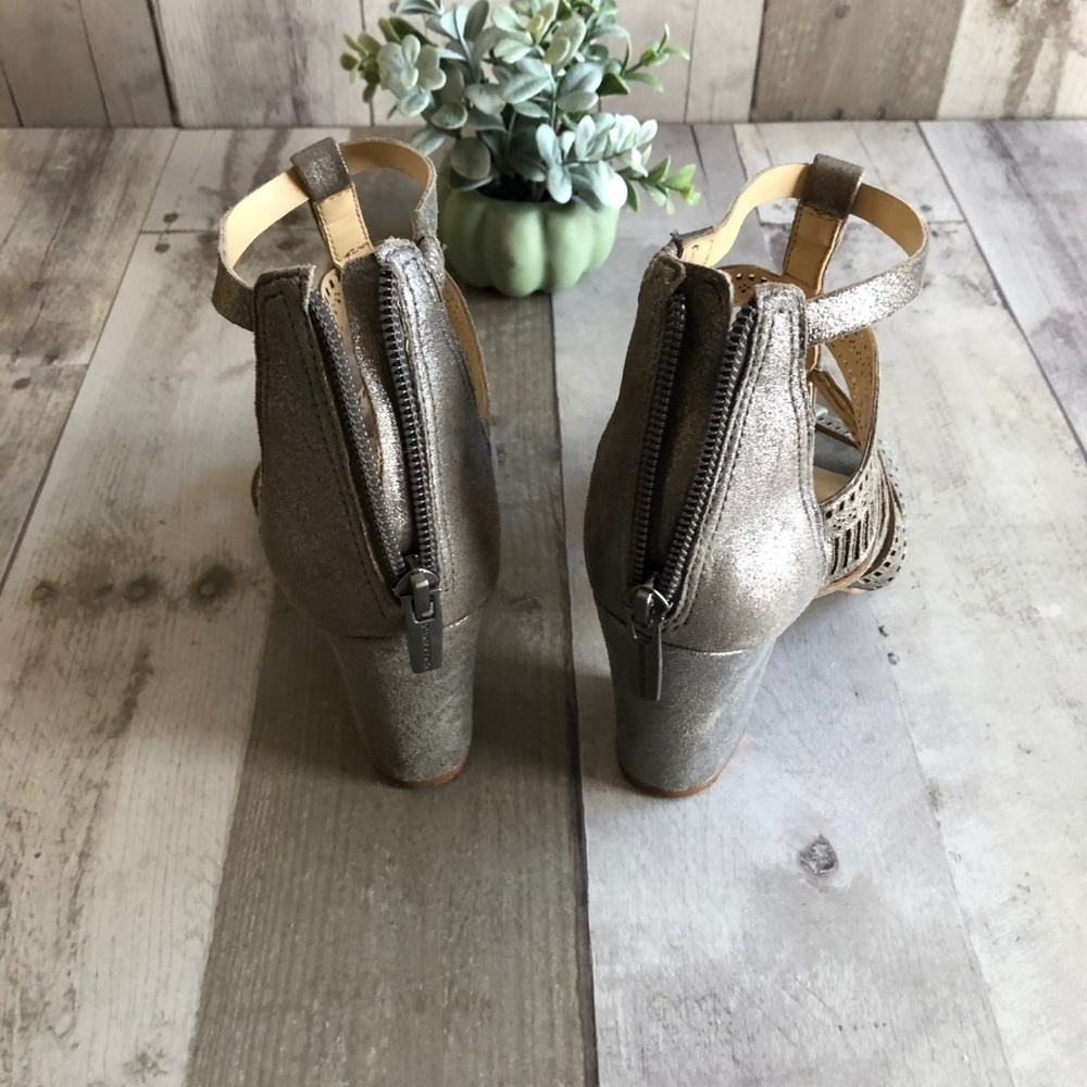 Vince Camuto Pewter Heel Sandals Size 6 - Picture 7 of 8